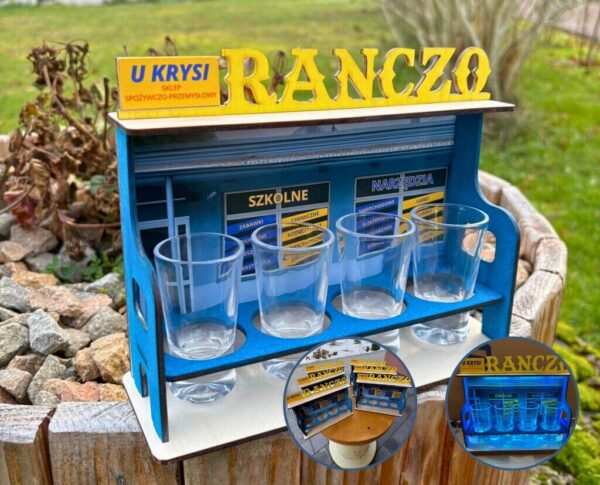 Miniaturka kultowej ławeczki – dekoracja handmade